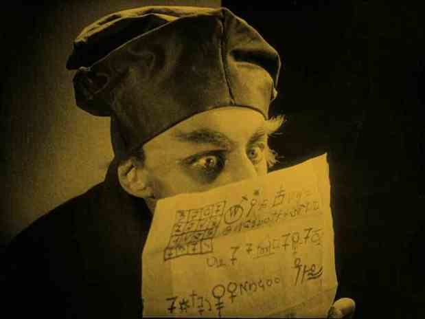 Amor funesto: Nosferatu, eine Symphonie des Grauens (1922), piedra angular del cine de F. W. Murnau